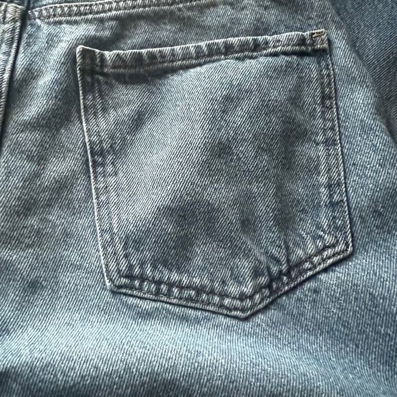 PacSun Woman’s Button Fly Straight Leg Light Wash Dad Jean- Size 28 - Picture 10 of 12